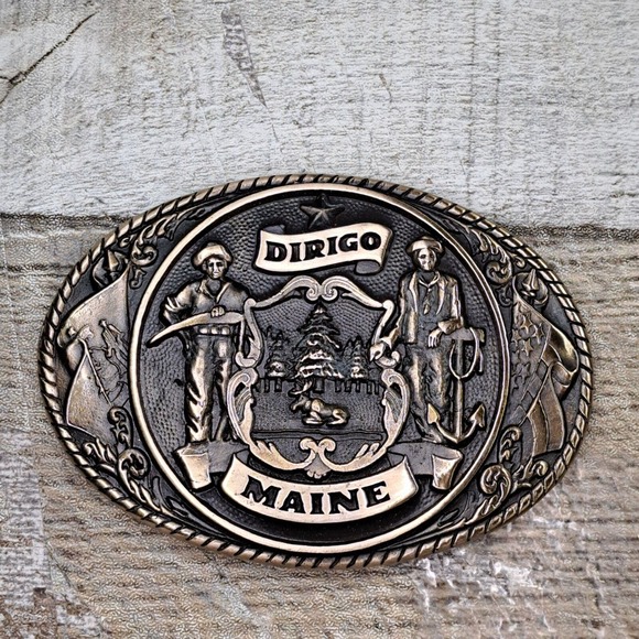 TONY LAMA State Series Collection MAINE Seal Belt Buckle 1ST Edition - Picture 1 of 5